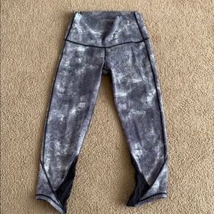 Lululemon leggings *sold*